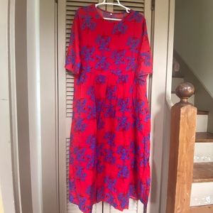 Akvide Maxi Dress, Red Floral, Size L